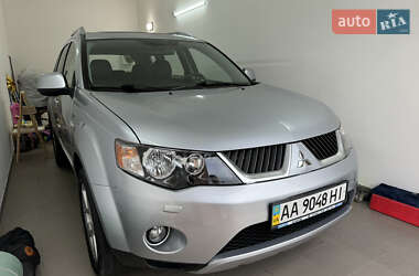 Внедорожник / Кроссовер Mitsubishi Outlander XL 2008 в Виннице