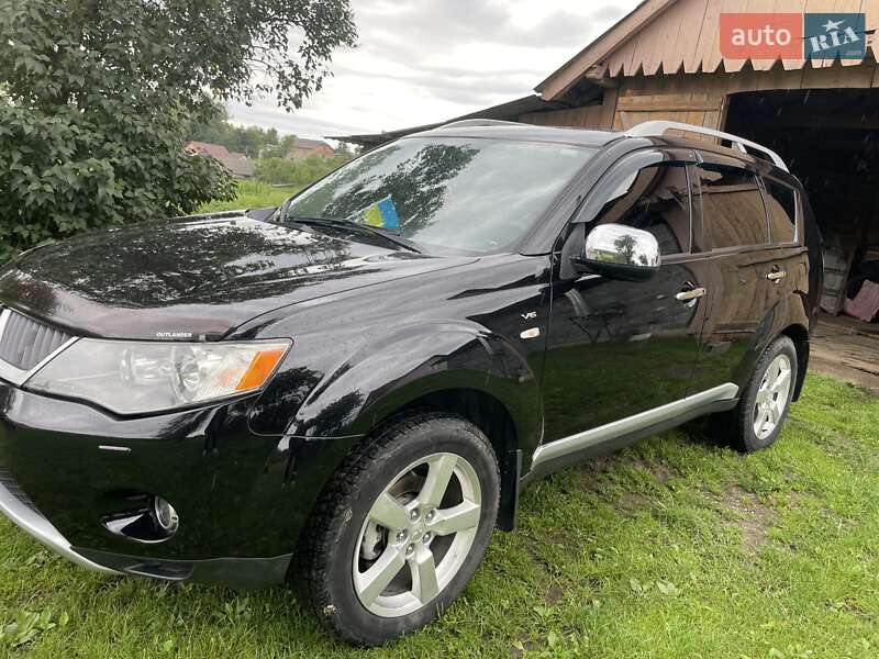 Внедорожник / Кроссовер Mitsubishi Outlander XL 2007 в 