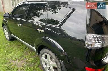 Внедорожник / Кроссовер Mitsubishi Outlander XL 2007 в 