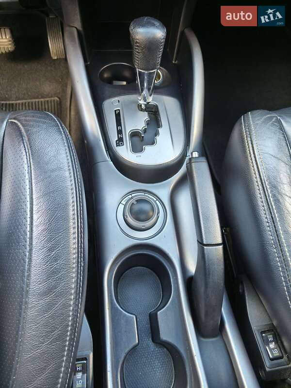 Внедорожник / Кроссовер Mitsubishi Outlander XL 2008 в Киеве