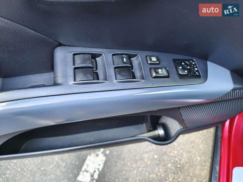 Внедорожник / Кроссовер Mitsubishi Outlander XL 2008 в Киеве