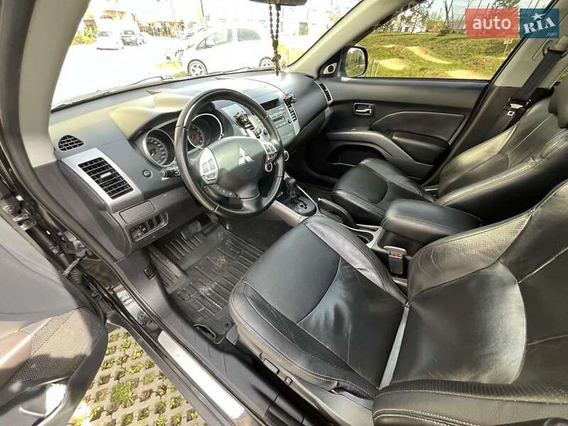 Внедорожник / Кроссовер Mitsubishi Outlander XL 2007 в Львове фото 21 Внедорожник / Кроссовер Mitsubishi Outlander XL 2007 в Львове