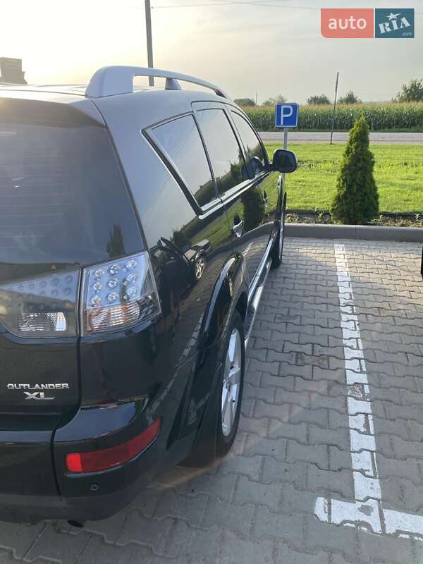 Внедорожник / Кроссовер Mitsubishi Outlander XL 2008 в Липовце фото 17 Внедорожник / Кроссовер Mitsubishi Outlander XL 2008 в Липовце