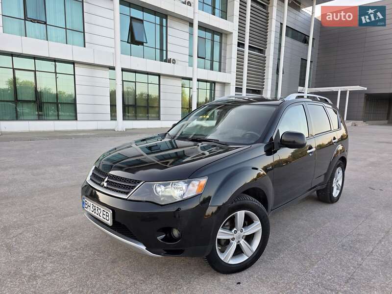 Внедорожник / Кроссовер Mitsubishi Outlander XL 2007 в Одессе фото 15 Внедорожник / Кроссовер Mitsubishi Outlander XL 2007 в Одессе
