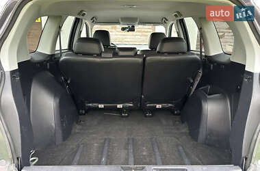 Внедорожник / Кроссовер Mitsubishi Outlander XL 2011 в 