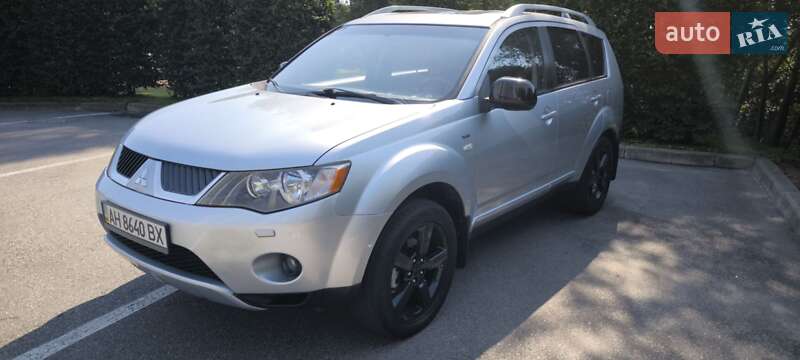 Mitsubishi Outlander XL 2007