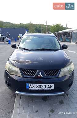 Внедорожник / Кроссовер Mitsubishi Outlander XL 2007 в 