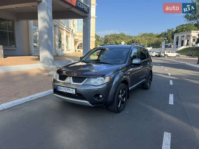 Mitsubishi Outlander XL 2008 Mitsubishi Outlander XL 2008