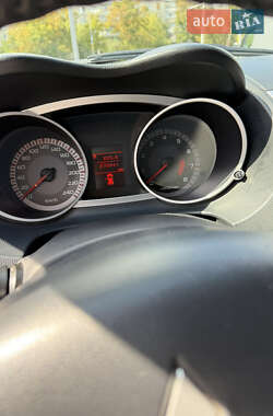 Внедорожник / Кроссовер Mitsubishi Outlander XL 2007 в 