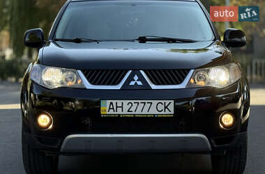 Внедорожник / Кроссовер Mitsubishi Outlander XL 2007 в 