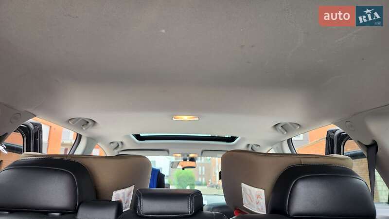 Внедорожник / Кроссовер Mitsubishi Outlander XL 2010 в Днепре