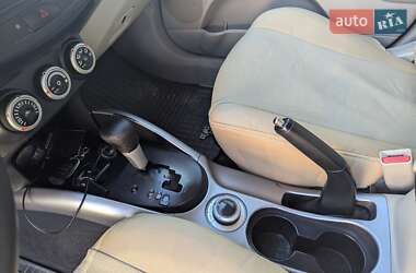 Внедорожник / Кроссовер Mitsubishi Outlander XL 2007 в 