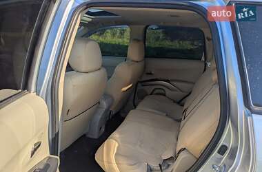 Внедорожник / Кроссовер Mitsubishi Outlander XL 2007 в 