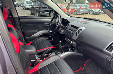 Внедорожник / Кроссовер Mitsubishi Outlander XL 2008 в 