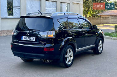 Внедорожник / Кроссовер Mitsubishi Outlander XL 2006 в 