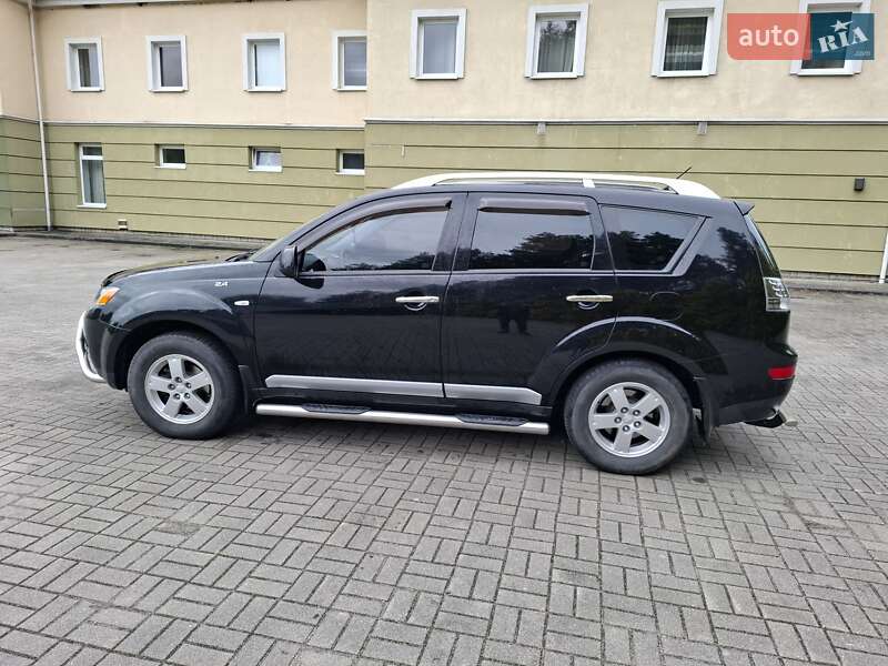 Mitsubishi Outlander XL 2008 Mitsubishi Outlander XL 2008