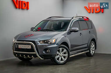 Mitsubishi Outlander XL 2010 Mitsubishi Outlander XL 2010