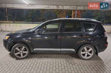 Внедорожник / Кроссовер Mitsubishi Outlander XL 2007 в Днепре