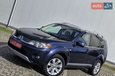 Внедорожник / Кроссовер Mitsubishi Outlander XL 2009 в 