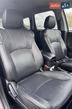 Внедорожник / Кроссовер Mitsubishi Outlander XL 2010 в 