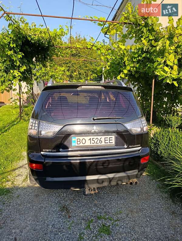 Внедорожник / Кроссовер Mitsubishi Outlander XL 2007 в Тернополе