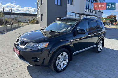 Позашляховик / Кросовер Mitsubishi Outlander XL 2008 в 