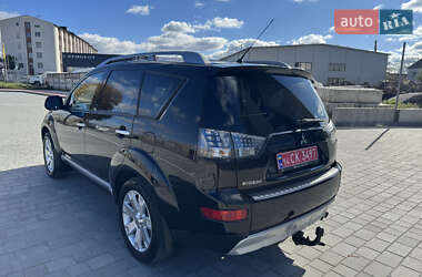 Позашляховик / Кросовер Mitsubishi Outlander XL 2008 в 