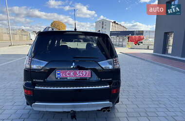 Позашляховик / Кросовер Mitsubishi Outlander XL 2008 в 
