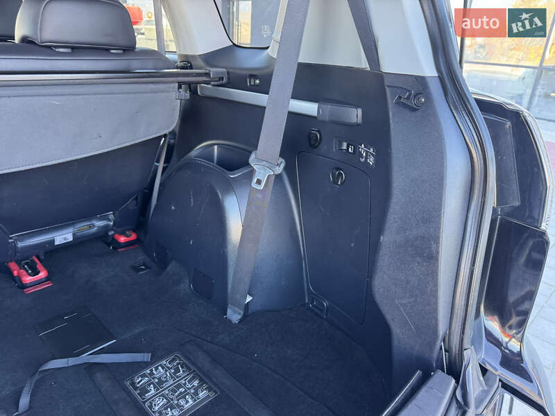 Позашляховик / Кросовер Mitsubishi Outlander XL 2008 в Івано-Франківську