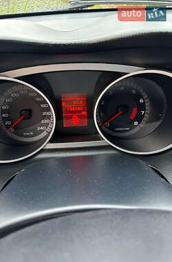 Внедорожник / Кроссовер Mitsubishi Outlander XL 2008 в 