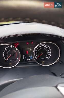 Позашляховик / Кросовер Mitsubishi Outlander XL 2010 в  фото 32 Позашляховик / Кросовер Mitsubishi Outlander XL 2010 в