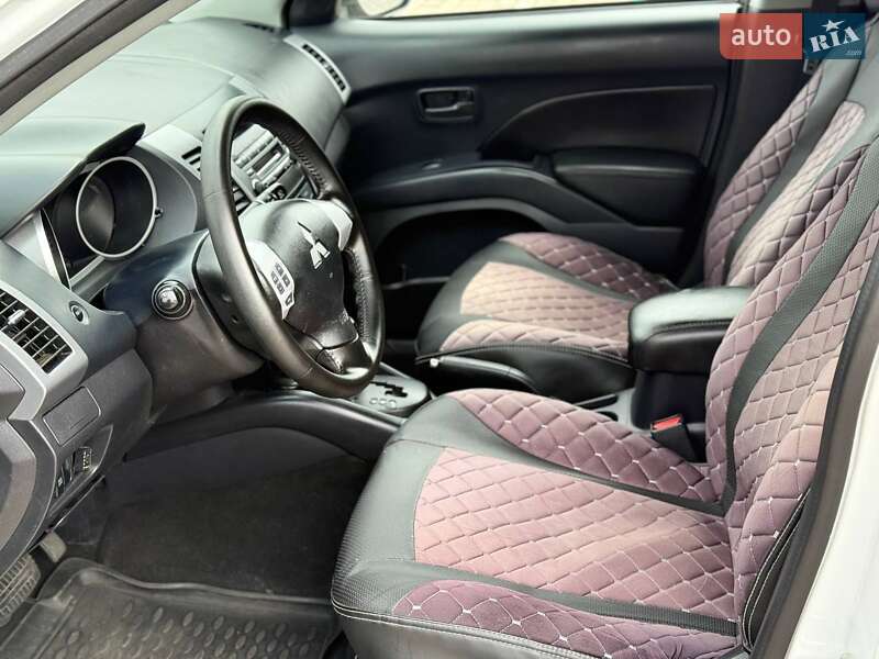 Внедорожник / Кроссовер Mitsubishi Outlander XL 2010 в Одессе фото 8 Внедорожник / Кроссовер Mitsubishi Outlander XL 2010 в Одессе