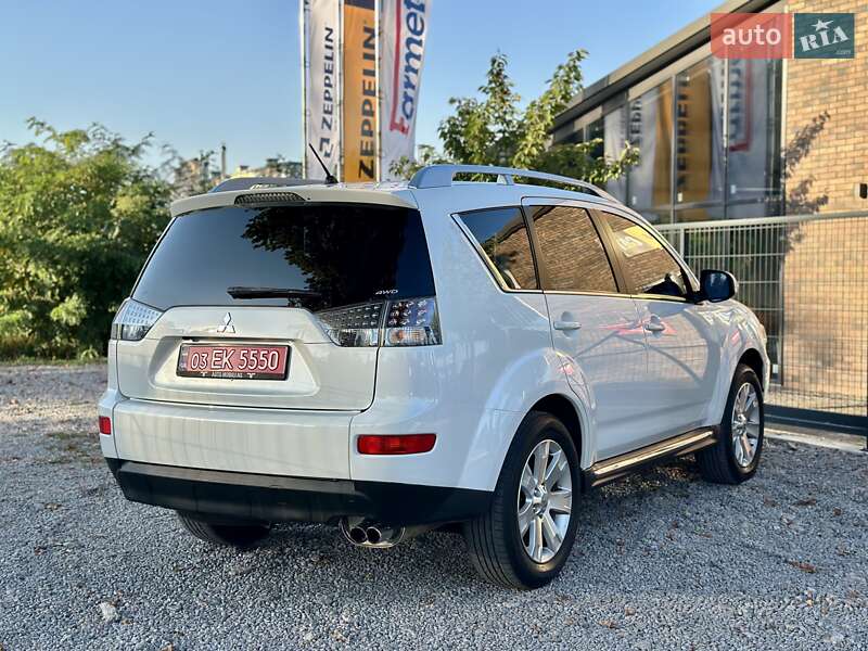 Позашляховик / Кросовер Mitsubishi Outlander XL 2011 в Вінниці фото 14 Позашляховик / Кросовер Mitsubishi Outlander XL 2011 в Вінниці