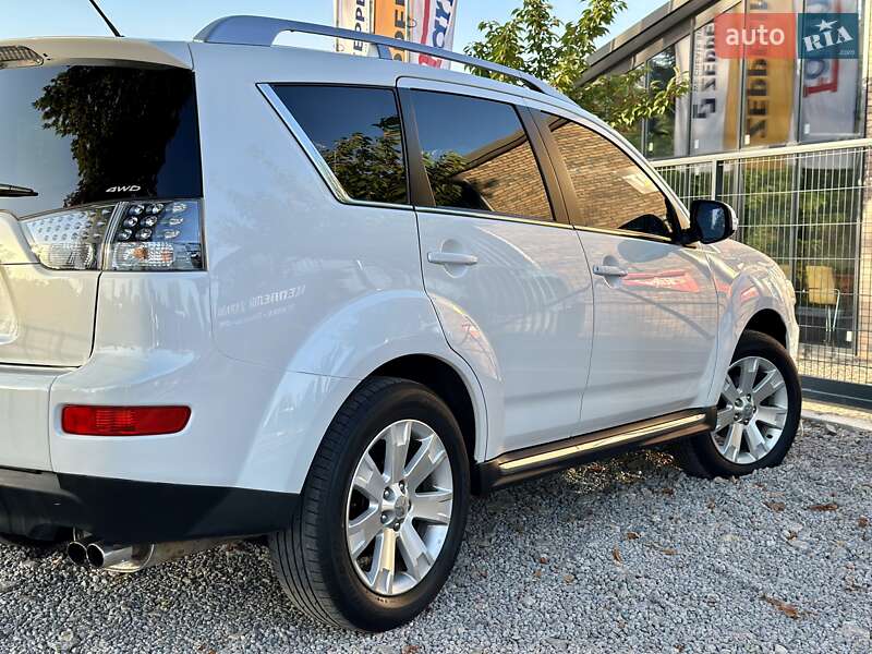 Позашляховик / Кросовер Mitsubishi Outlander XL 2011 в Вінниці фото 22 Позашляховик / Кросовер Mitsubishi Outlander XL 2011 в Вінниці