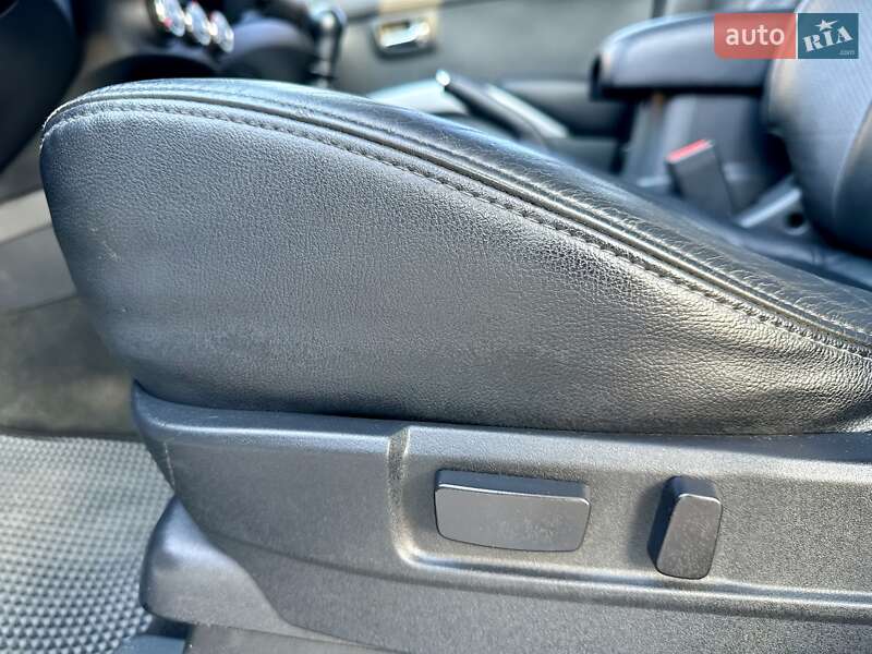 Позашляховик / Кросовер Mitsubishi Outlander XL 2011 в Вінниці фото 37 Позашляховик / Кросовер Mitsubishi Outlander XL 2011 в Вінниці