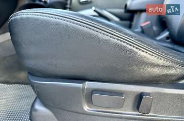 Внедорожник / Кроссовер Mitsubishi Outlander XL 2011 в 