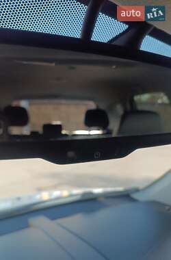 Позашляховик / Кросовер Mitsubishi Outlander XL 2011 в 
