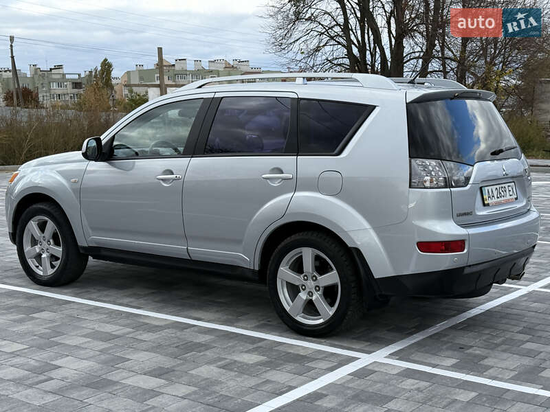 Позашляховик / Кросовер Mitsubishi Outlander XL 2007 в Вінниці фото 10 Позашляховик / Кросовер Mitsubishi Outlander XL 2007 в Вінниці