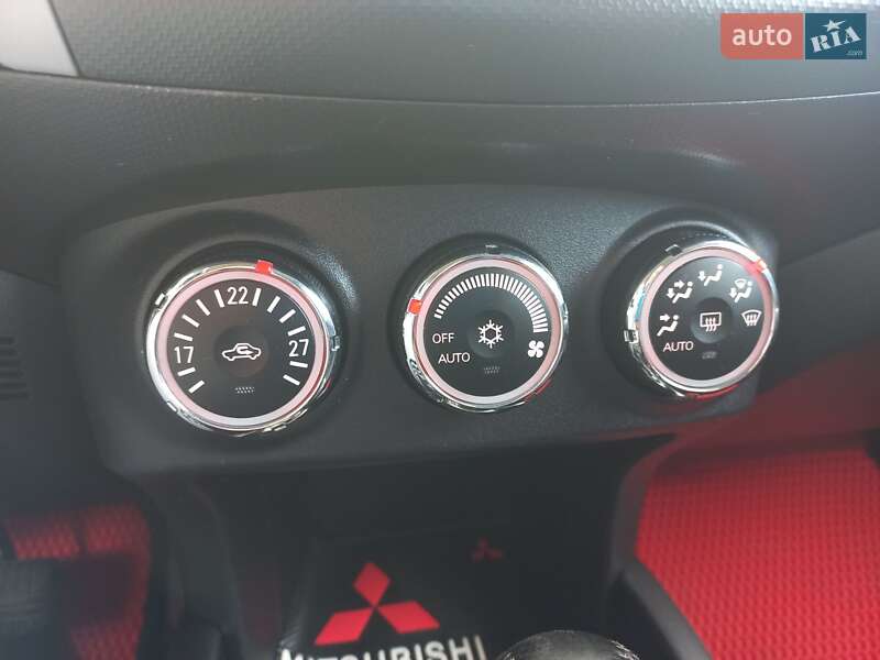 Внедорожник / Кроссовер Mitsubishi Outlander XL 2011 в Ивано-Франковске фото 31 Внедорожник / Кроссовер Mitsubishi Outlander XL 2011 в Ивано-Франковске