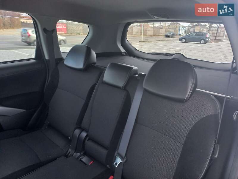 Внедорожник / Кроссовер Mitsubishi Outlander XL 2011 в Ивано-Франковске фото 36 Внедорожник / Кроссовер Mitsubishi Outlander XL 2011 в Ивано-Франковске