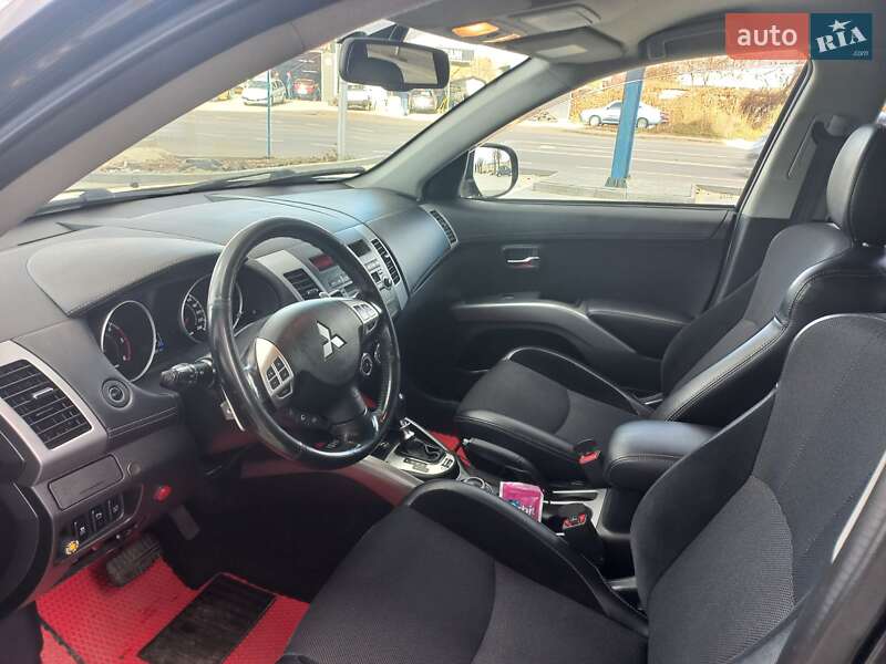 Внедорожник / Кроссовер Mitsubishi Outlander XL 2011 в Ивано-Франковске фото 41 Внедорожник / Кроссовер Mitsubishi Outlander XL 2011 в Ивано-Франковске