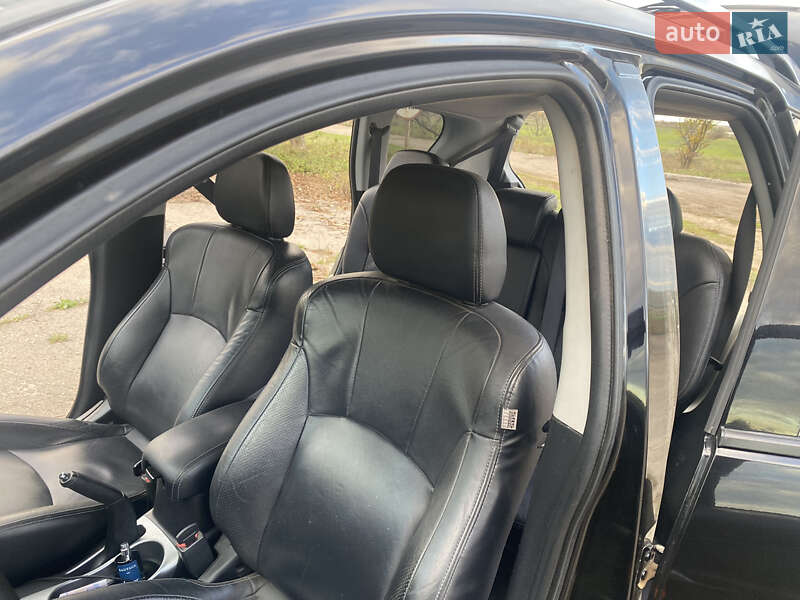 Позашляховик / Кросовер Mitsubishi Outlander XL 2007 в Іванівці фото 16 Позашляховик / Кросовер Mitsubishi Outlander XL 2007 в Іванівці