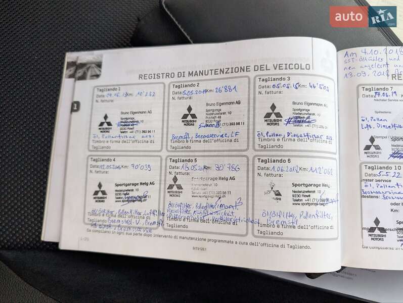 Внедорожник / Кроссовер Mitsubishi Outlander XL 2012 в Луцке