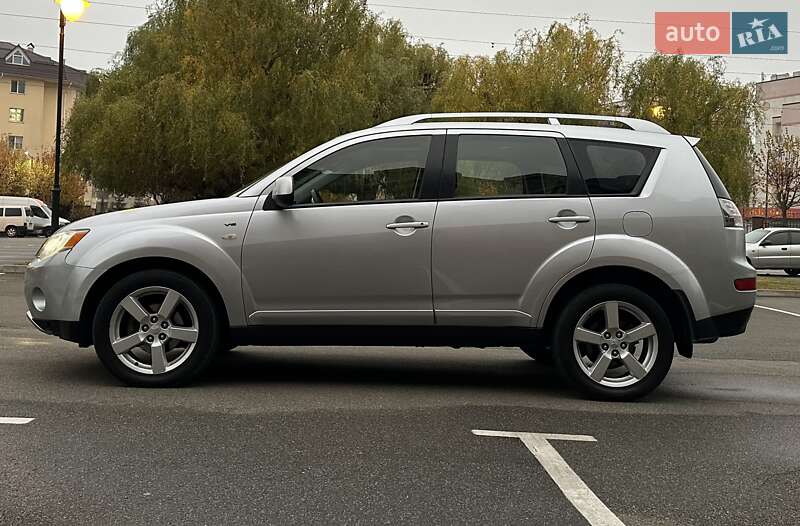 Внедорожник / Кроссовер Mitsubishi Outlander XL 2007 в Киеве фото 14 Внедорожник / Кроссовер Mitsubishi Outlander XL 2007 в Киеве