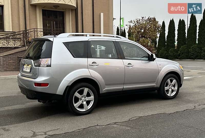 Внедорожник / Кроссовер Mitsubishi Outlander XL 2007 в Киеве фото 19 Внедорожник / Кроссовер Mitsubishi Outlander XL 2007 в Киеве