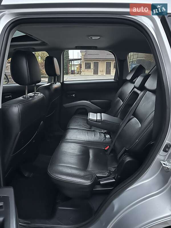 Внедорожник / Кроссовер Mitsubishi Outlander XL 2007 в Киеве фото 39 Внедорожник / Кроссовер Mitsubishi Outlander XL 2007 в Киеве