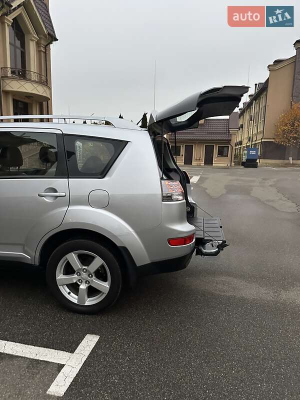 Внедорожник / Кроссовер Mitsubishi Outlander XL 2007 в Киеве фото 48 Внедорожник / Кроссовер Mitsubishi Outlander XL 2007 в Киеве