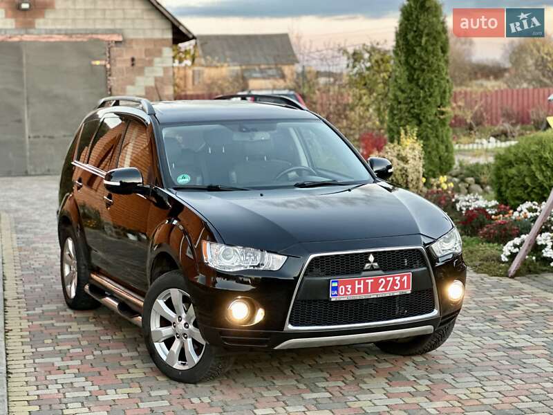 Внедорожник / Кроссовер Mitsubishi Outlander XL 2012 в Владимирце фото 32 Внедорожник / Кроссовер Mitsubishi Outlander XL 2012 в Владимирце