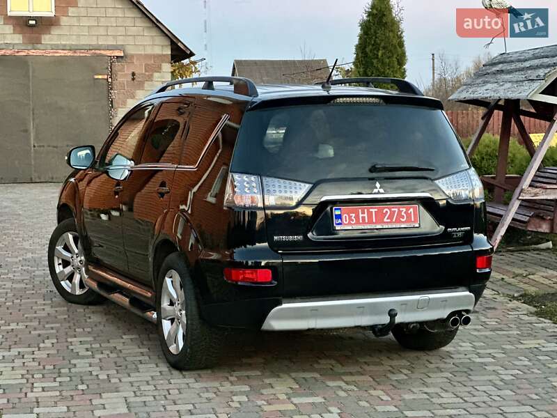 Внедорожник / Кроссовер Mitsubishi Outlander XL 2012 в Владимирце фото 9 Внедорожник / Кроссовер Mitsubishi Outlander XL 2012 в Владимирце