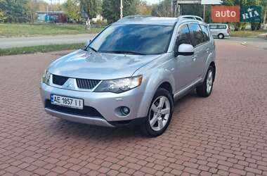 Позашляховик / Кросовер Mitsubishi Outlander XL 2007 в Кам'янському
